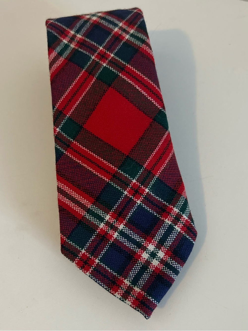 MacFarlane Classic Red Plaid 100% Wool Tartan Tie - Made in Scotland